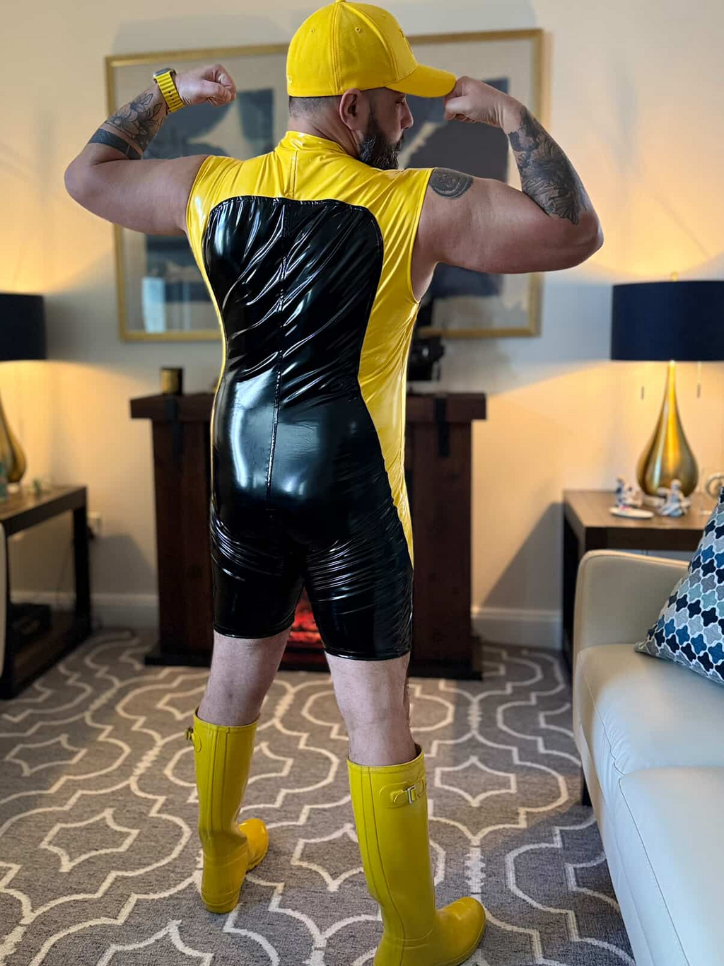 Joylgbt Black & Yellow Two-Tone Glossy Bodysuit – Zip-Front & Sleeveless Shorts	